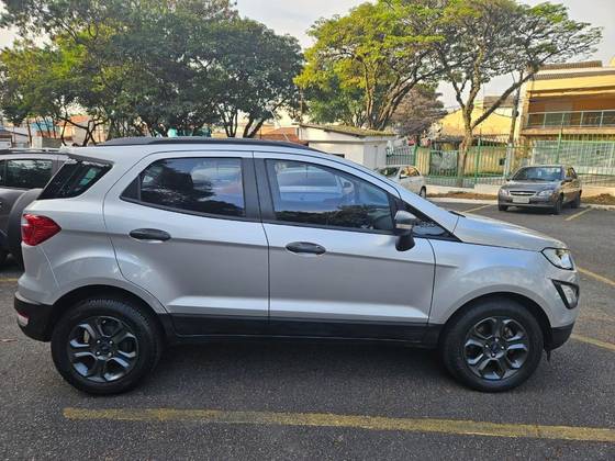 FORD ECOSPORT 1.5 TI-VCT FLEX FREESTYLE AUTOMÁTICO FORD ECOSPORT 1.5 TI-VCT FLEX FREESTYLE AUTOMÁTICO